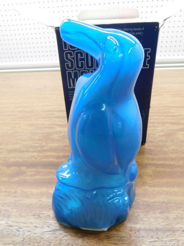 Ice sculpture mold penguin - mold, in