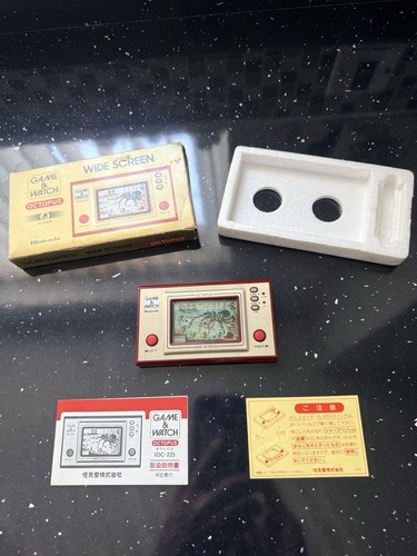 Nintendo game watch - game,