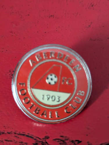 Football club pin - football, badges.