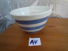 VINTAGE  BLUE AND WHITE