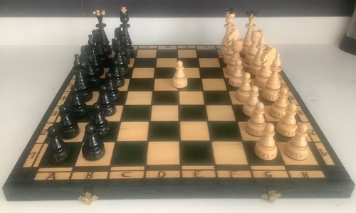Madoń 114 christmas chess - no.,