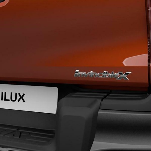 Genuine toyota hilux 2015 - genuine,