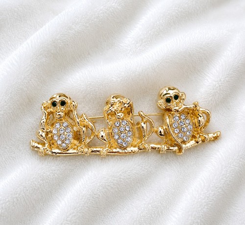 Wise monkeys brooch hear - wise,