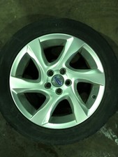 Volvo v40 cross country 17