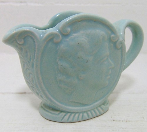 Small blue elizabeth - elizabeth, ii