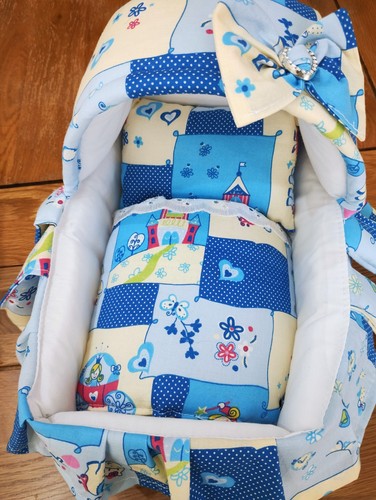 Hooded carry crib - carry,