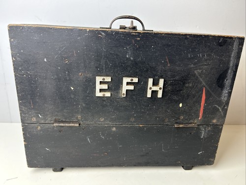 Vintage rustic painted wooden - vintage,