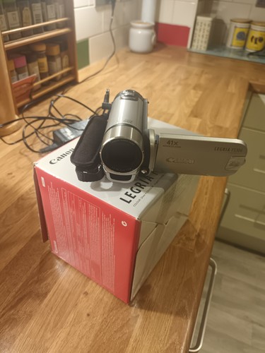 Canon legria fs306 - canon, digital