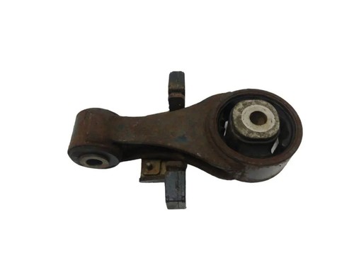 Toyota yaris gearbox mount - p9,