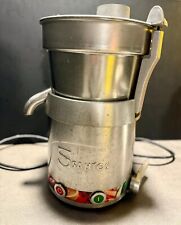 Santos Miracle juicer