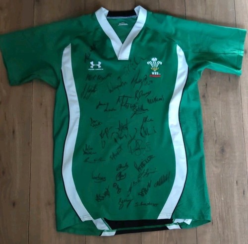 Wales rugby shirt signed - wales,