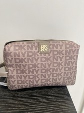 DKNY LARGE LOAF MINK TOFFEE