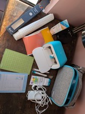 Cricut Joy Machine & Accessory Bundle