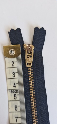 Closed end ykk - end, zips