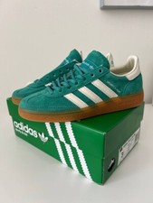 Size 3.5 - adidas Sporty &