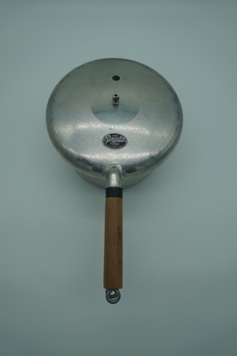 Vintage presto pressure cooker - presto,