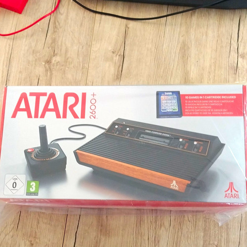 Atari 2600 console - atari,