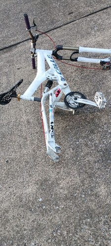 Full suspension mountain bike - suspension,