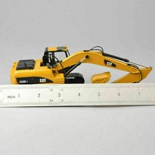 CAR CAT 320D L 1/50 Scale
