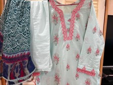 Ladies 3 peice suit bareeze