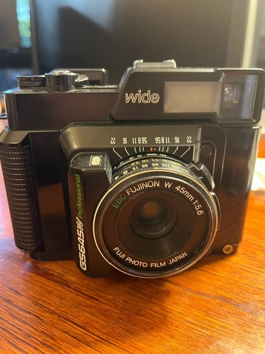Fuji gs645 wide professional - fuji,
