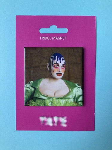 Bnwt leigh bowery fridge - leigh,