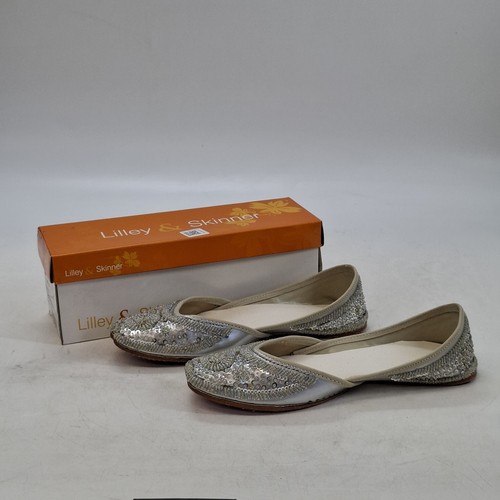 Womens silver beaded khussa - silver,