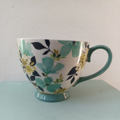 Tesco large mugs footed - ,