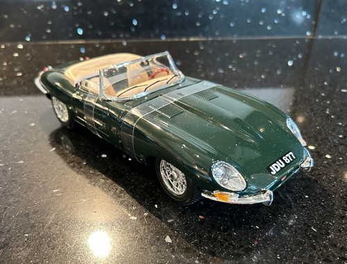 Jaguar type 1961 bburago - jaguar, e