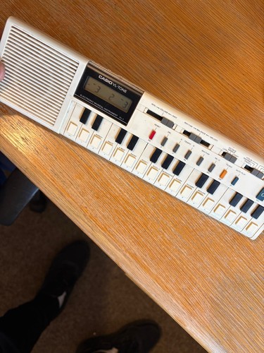 Casio tone 32 - casio, vl-1