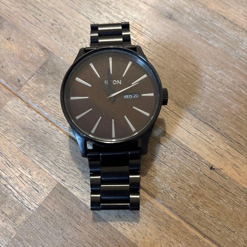 Nixon watch black wood grain - watch,