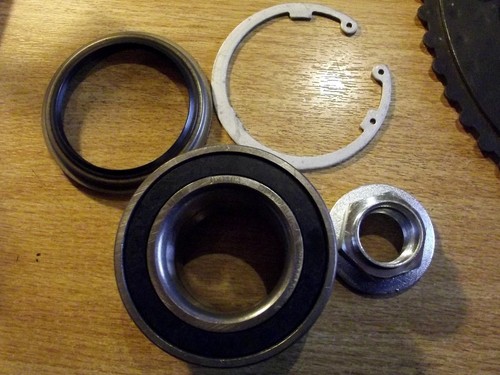 Rear wheel bearing - , mazda