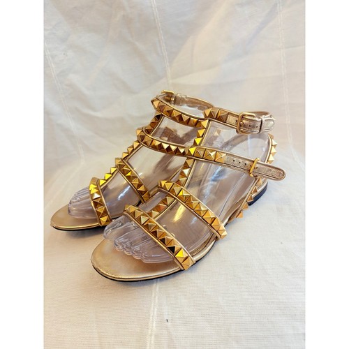 Valentino garavani rockstud - valentino,