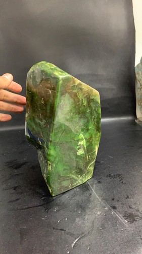 Rare 2kg polished - polished, nephrite