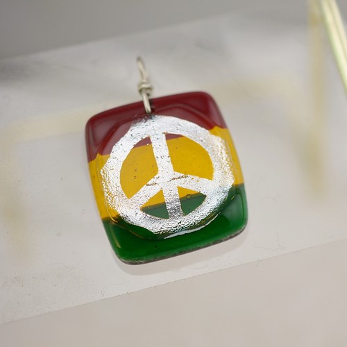 Red yellow green silver - yellow,