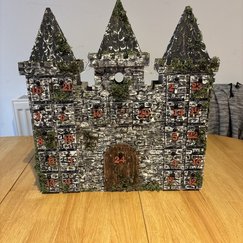 Unique light spooky castle - light, up