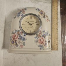 Grayshott Pottery porcelain Radio Controlled Clock Not Working
