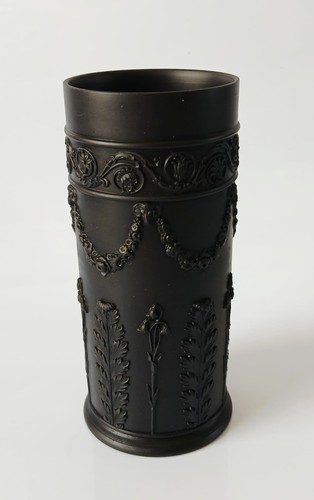 Wedgwood black basalt jasper - wedgwood,