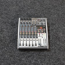 Behringer XENYX X1204USB 8