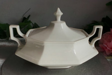 JOHNSON BROTHERS HERITAGE