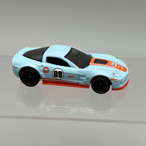 Hot wheels gulf corvette - hot, '09