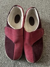 Ladies Hotter Pink Suede easy