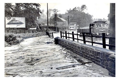 Pt9704 dronfield flood in - pt9704,