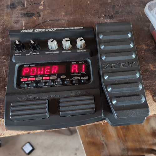 Zoom gfx 707 - guitar, multi