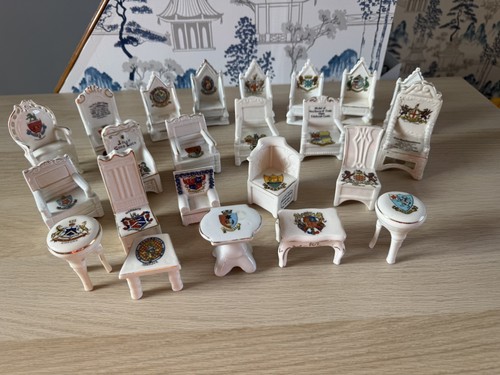 Collection chair themed - 23,