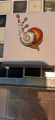 Snail pin broach - pin,
