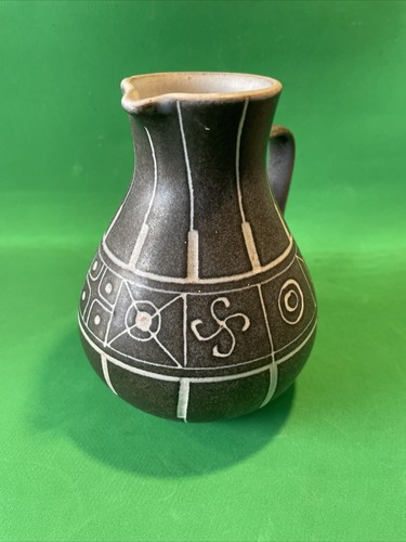 Marschner 323 german pottery - 323,