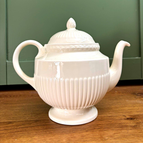 Wedgwood edme cream queens - edme,