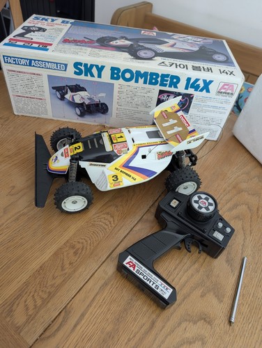 Radioshack vintage kyosho sky - kyosho,