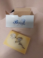 Balmoral Crystal Rose And